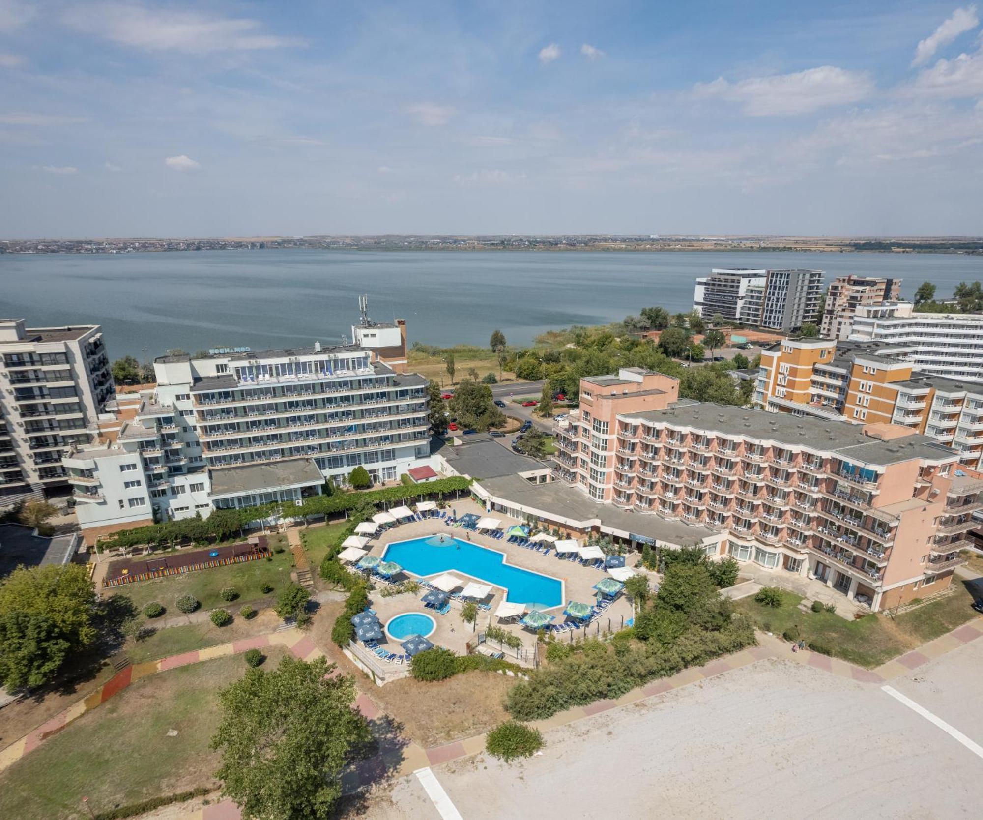 Hotel Comandor Mamaia Buitenkant foto
