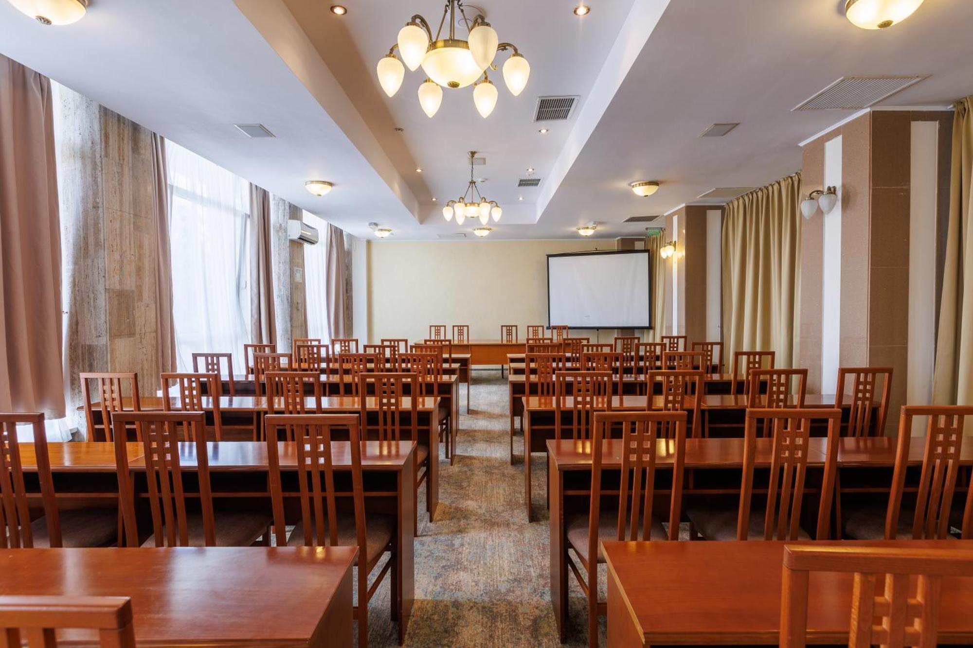 Hotel Comandor Mamaia Buitenkant foto